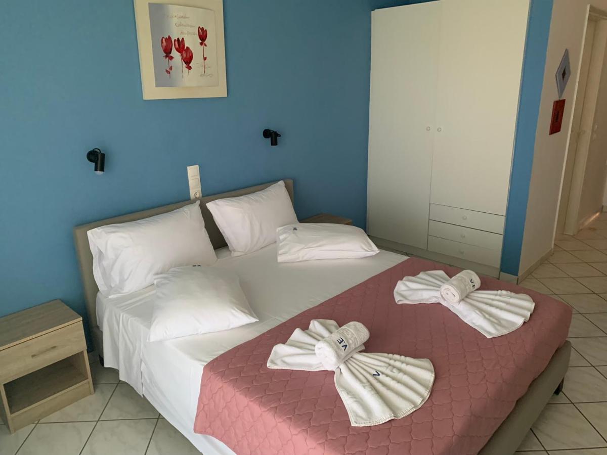 Eleftheria Studios And Apartments Acharavi  Buitenkant foto